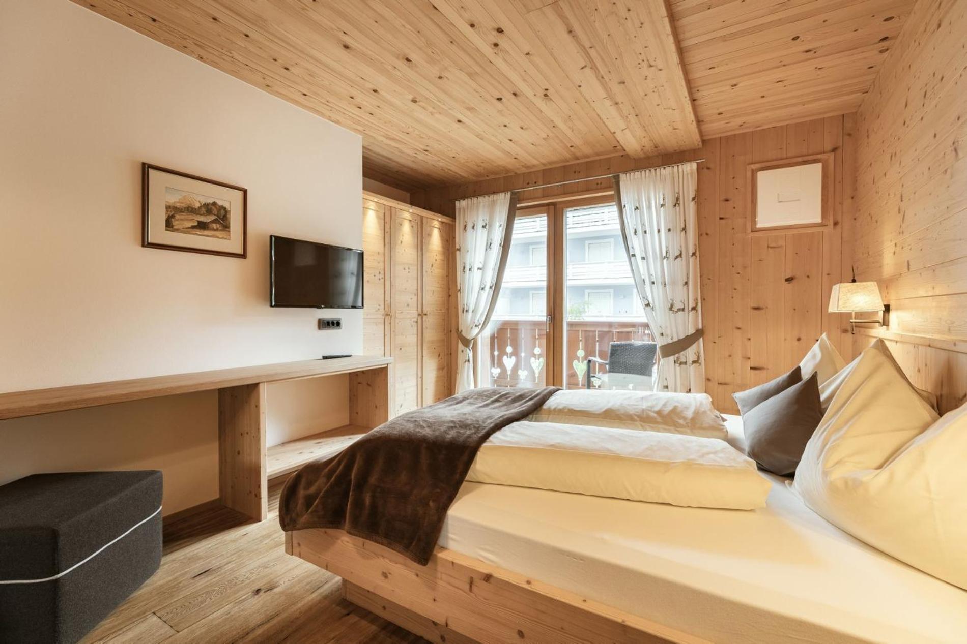 Apartments Burvel Selva di Val Gardena Exterior photo